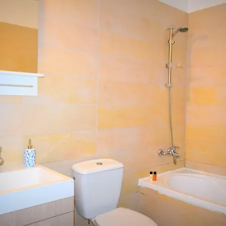 Apartament Marcelia Nissi *